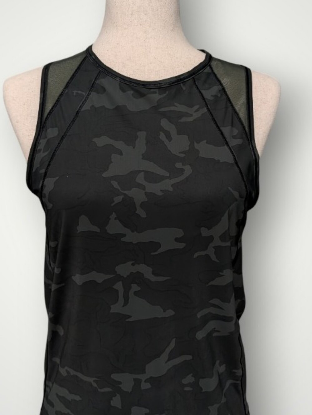 Lululemon Sculpt Tank Top View 3